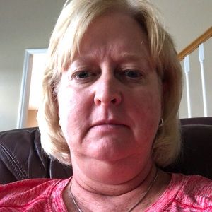 Meet your Posher, Bettina